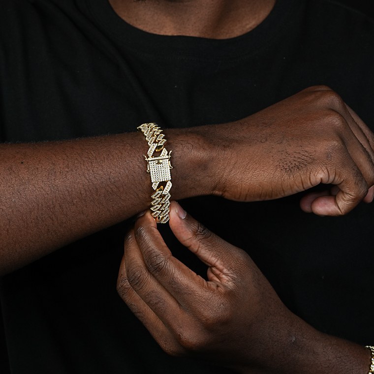Men's Hip Hop Jewelry Wholesaler Men's Hip Hop Jewelry Wholesaler