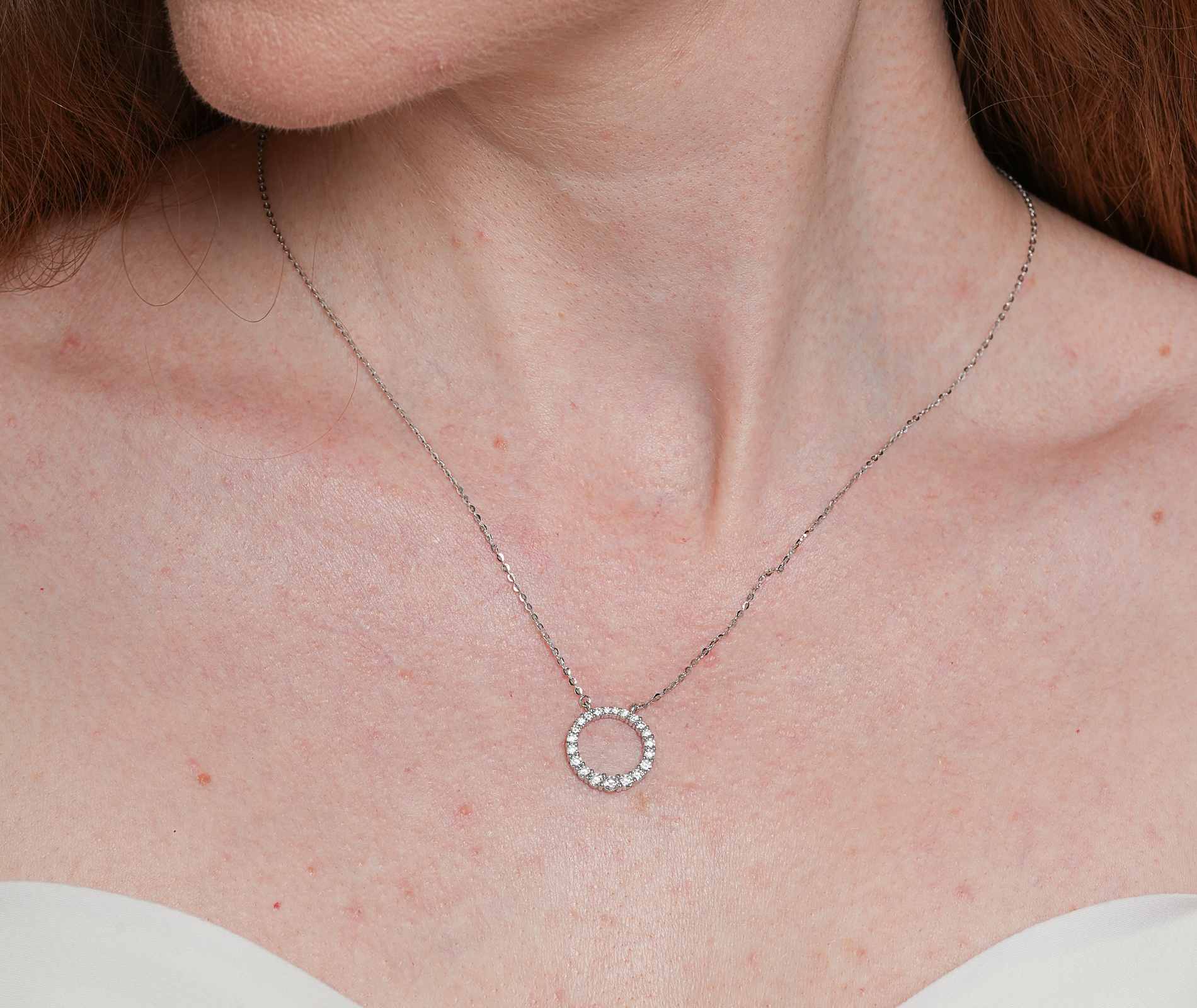 Shining Star Jewelry Adjustable Moissanite Hollow Circle Pendant Fine Necklace Shining Star Jewelry Adjustable Moissanite Hollow Circle Pendant Fine Necklace