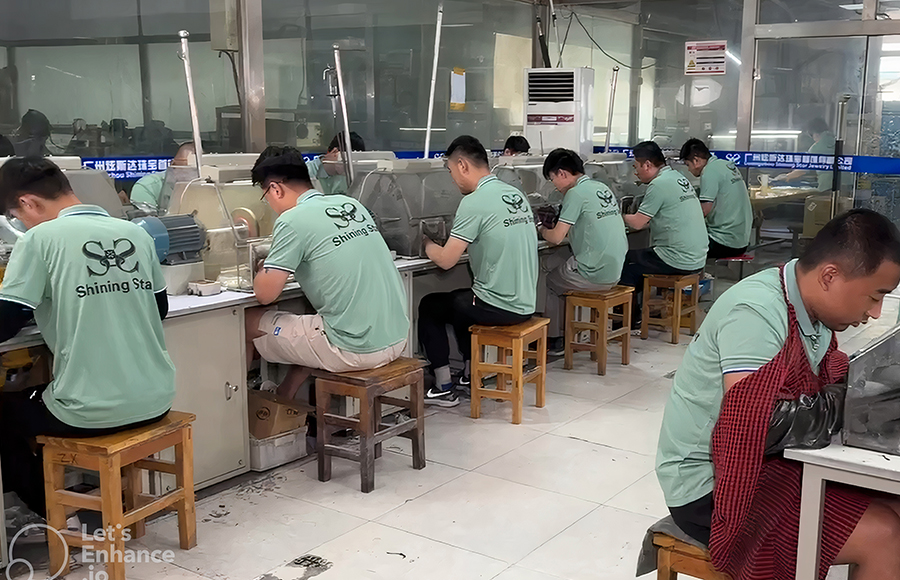 Hip-hop jewelry manufacturer