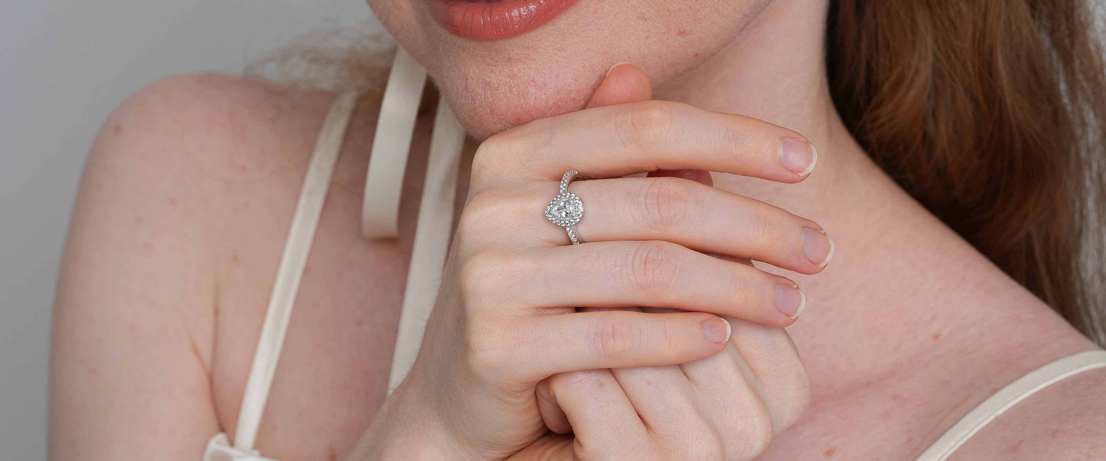 Shining Star Jewelry 0.5ct VVS Moissanite Pear Cut Women's Wedding Halo Ring