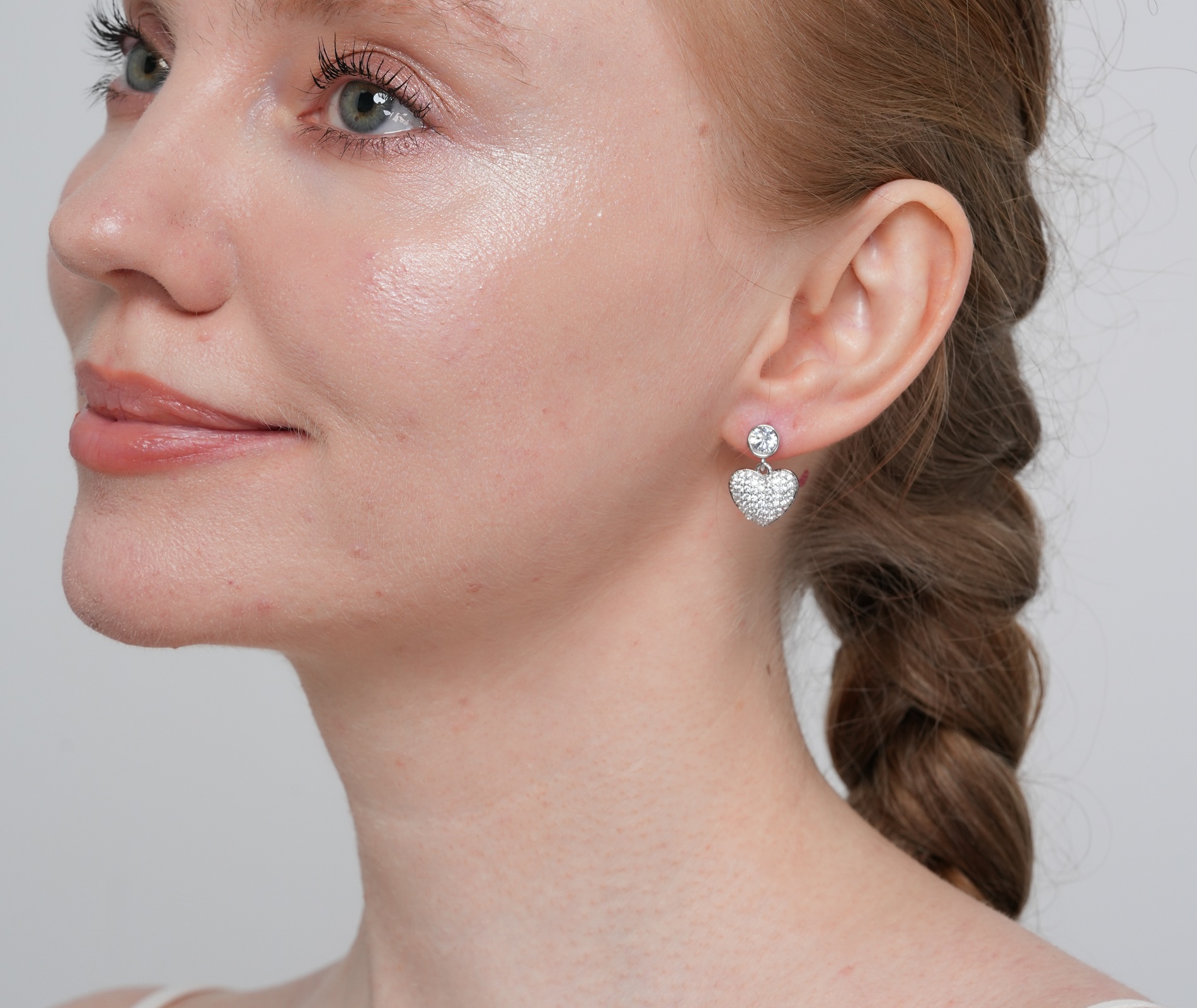 Shining Star Jewelry Women Moissanite Iced Out Dangling Love Heart Stud Earrings