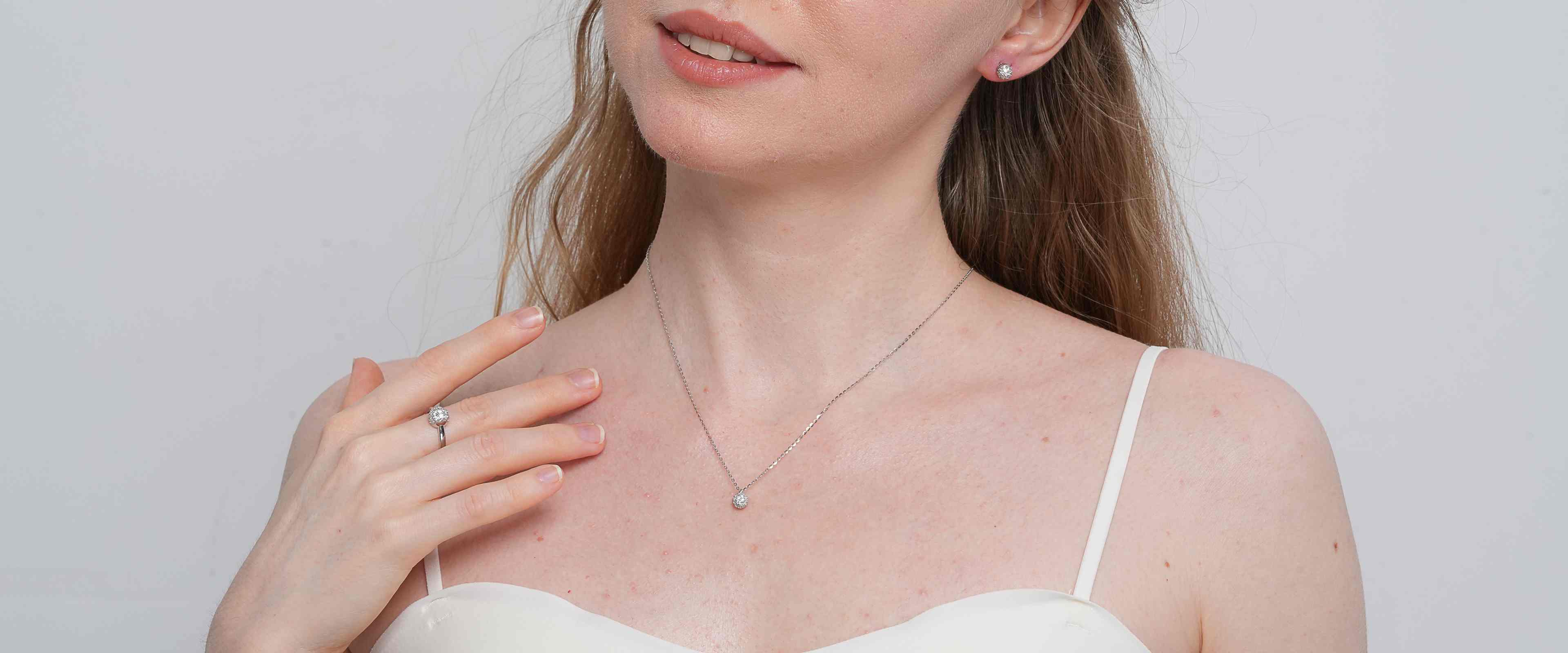 The Best-Selling Hip Hop Jewelry Manufacturer for E-commerce Sellers The Best-Selling Hip Hop Jewelry Manufacturer for E-commerce Sellers