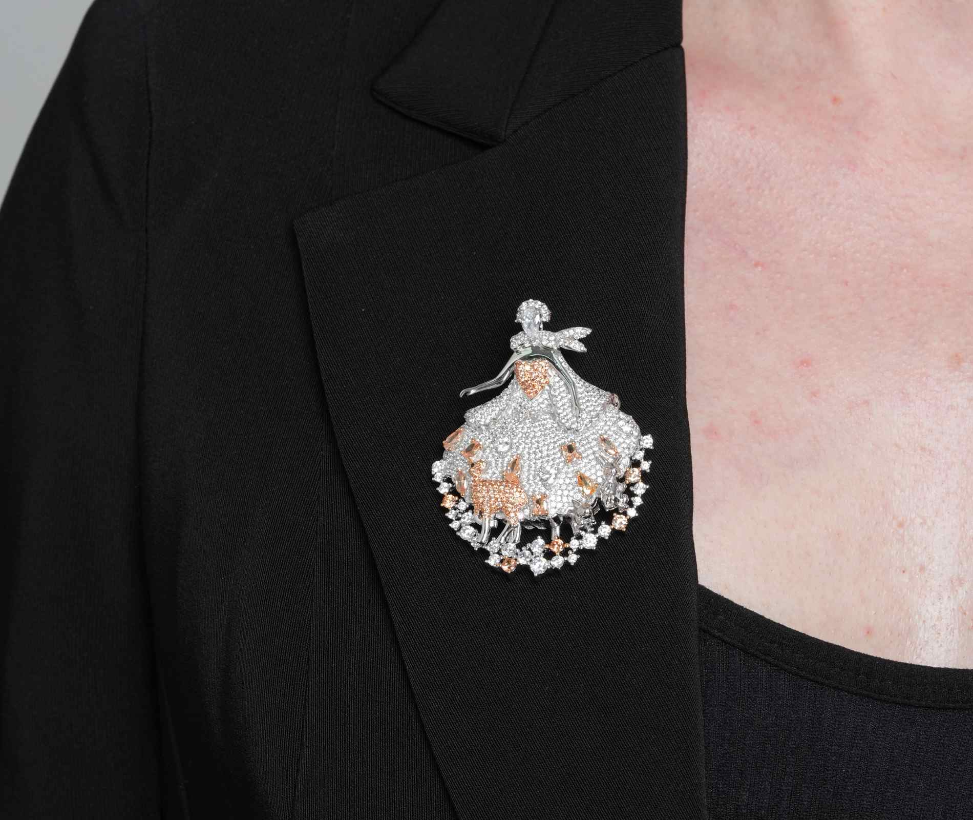 Shining Star Jewelry Luxury Iced Out CZ 925 Silver Exquisite Dancing Girl Brooch Shining Star Jewelry Luxury Iced Out CZ 925 Silver Exquisite Dancing Girl Brooch