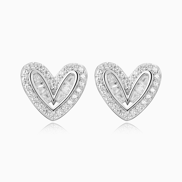 Shining Star Jewelry Simple Daily Style Girl's Silver Heart Shape Stud Earrings