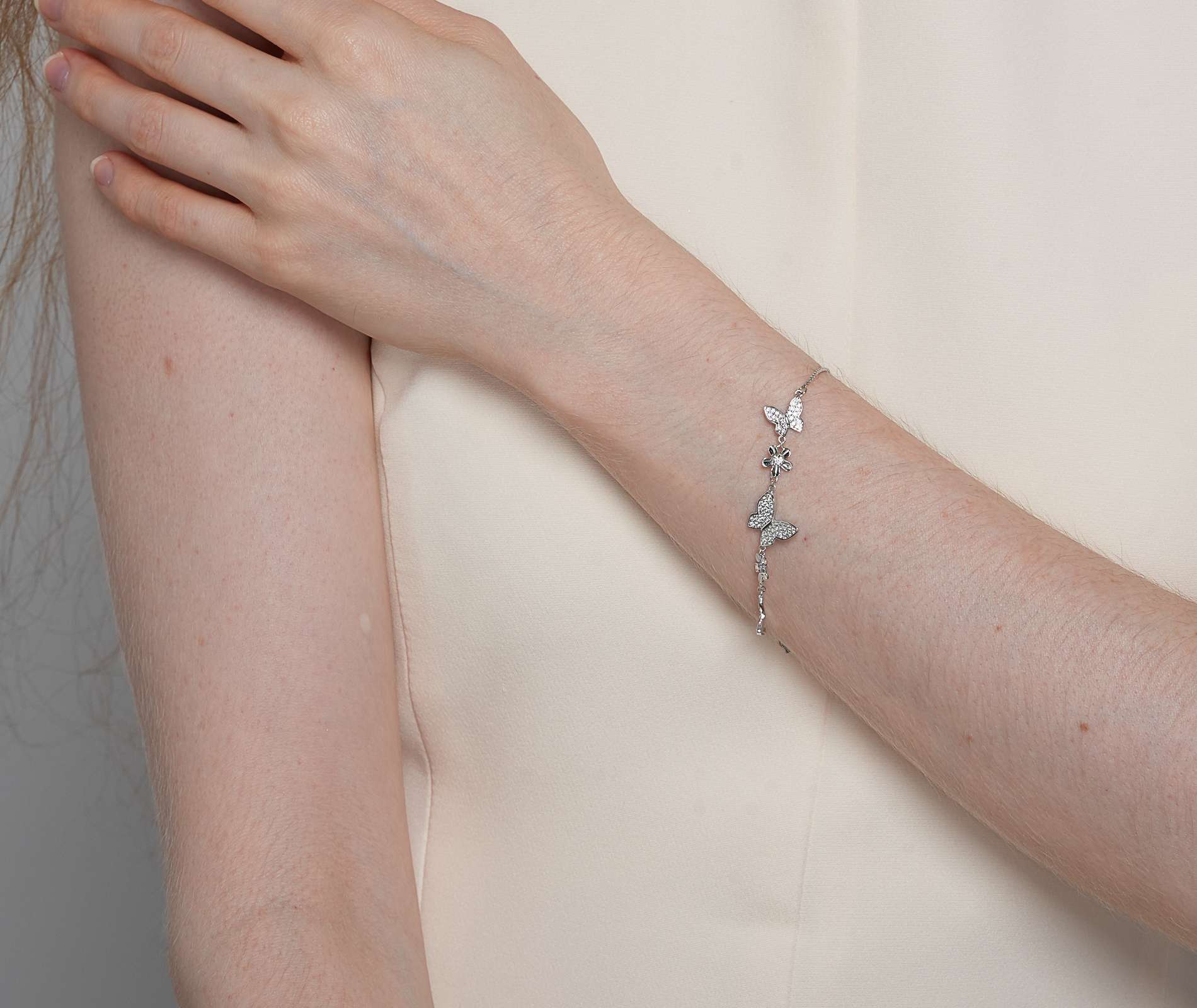 Shining Star Jewelry Women's Adjustable Moissanite Butterfly Flower Fine Bracelet Shining Star Jewelry Women's Adjustable Moissanite Butterfly Flower Fine Bracelet