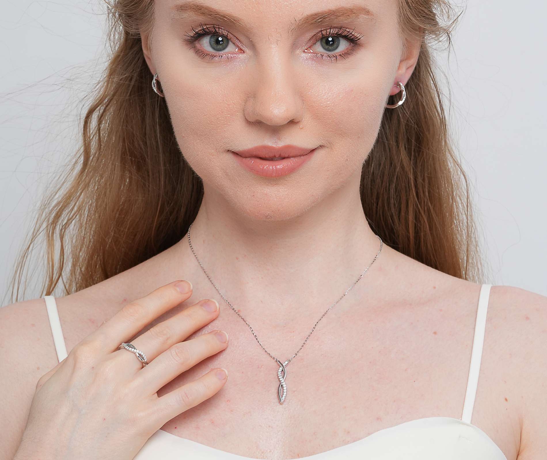 Shining Star Jewelry Elegant Style 925 Silver VVS Moissanite Women's Jewelry Set Shining Star Jewelry Elegant Style 925 Silver VVS Moissanite Women's Jewelry Set