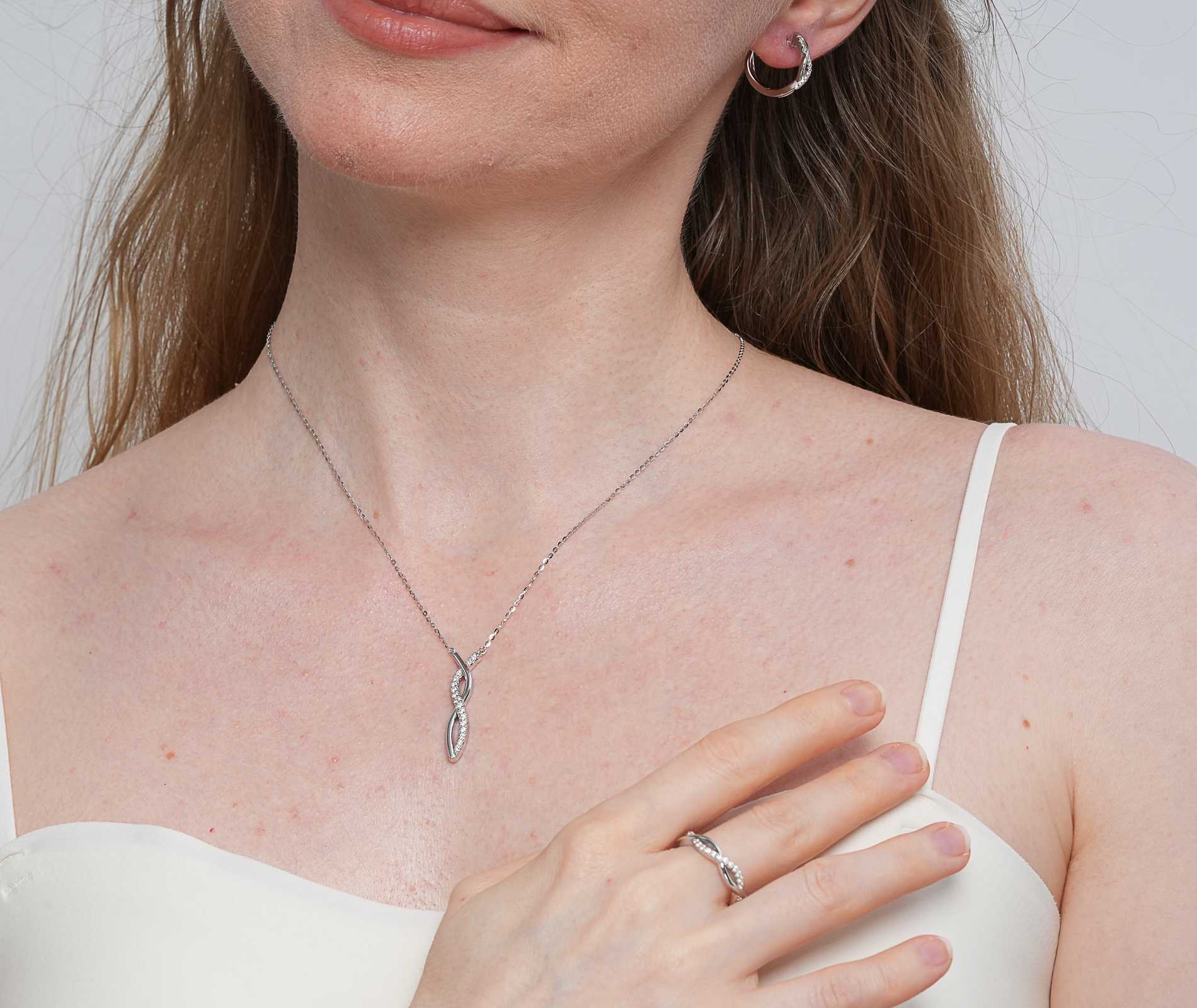 Shining Star Jewelry Elegant Style 925 Silver VVS Moissanite Women's Jewelry Set Shining Star Jewelry Elegant Style 925 Silver VVS Moissanite Women's Jewelry Set