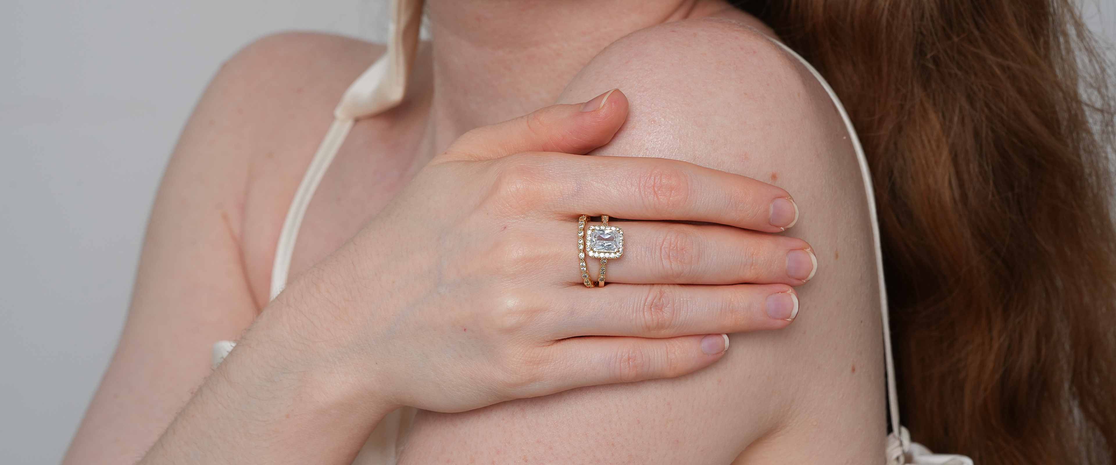 Shining Star Jewelry Luxury Zircon Emerald Cut 14K Solid Gold Couple Rings Shining Star Jewelry Luxury Zircon Emerald Cut 14K Solid Gold Couple Rings