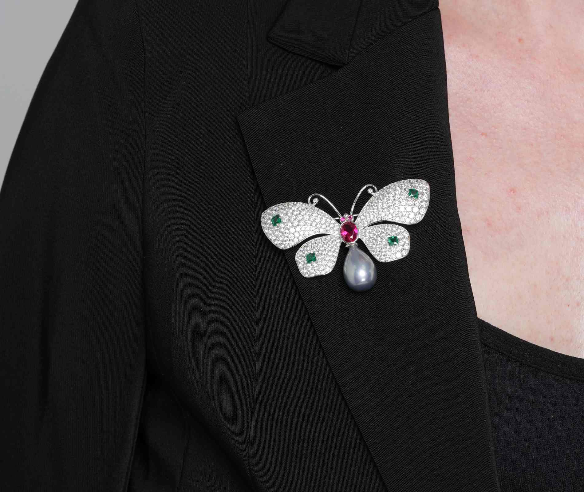 Shining Star Jewelry Women's Fashion Ruby Zircon 925 Silver Butterfly Brooch Shining Star Jewelry Women's Fashion Ruby Zircon 925 Silver Butterfly Brooch