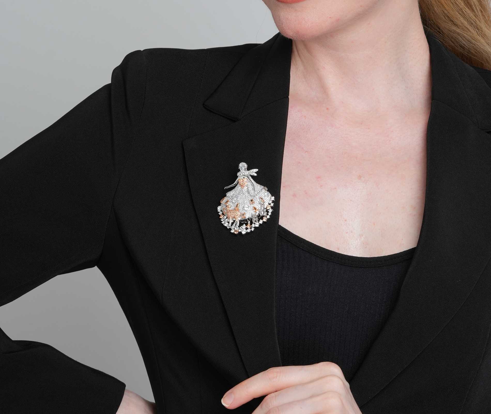 Shining Star Jewelry Luxury Iced Out CZ 925 Silver Exquisite Dancing Girl Brooch Shining Star Jewelry Luxury Iced Out CZ 925 Silver Exquisite Dancing Girl Brooch