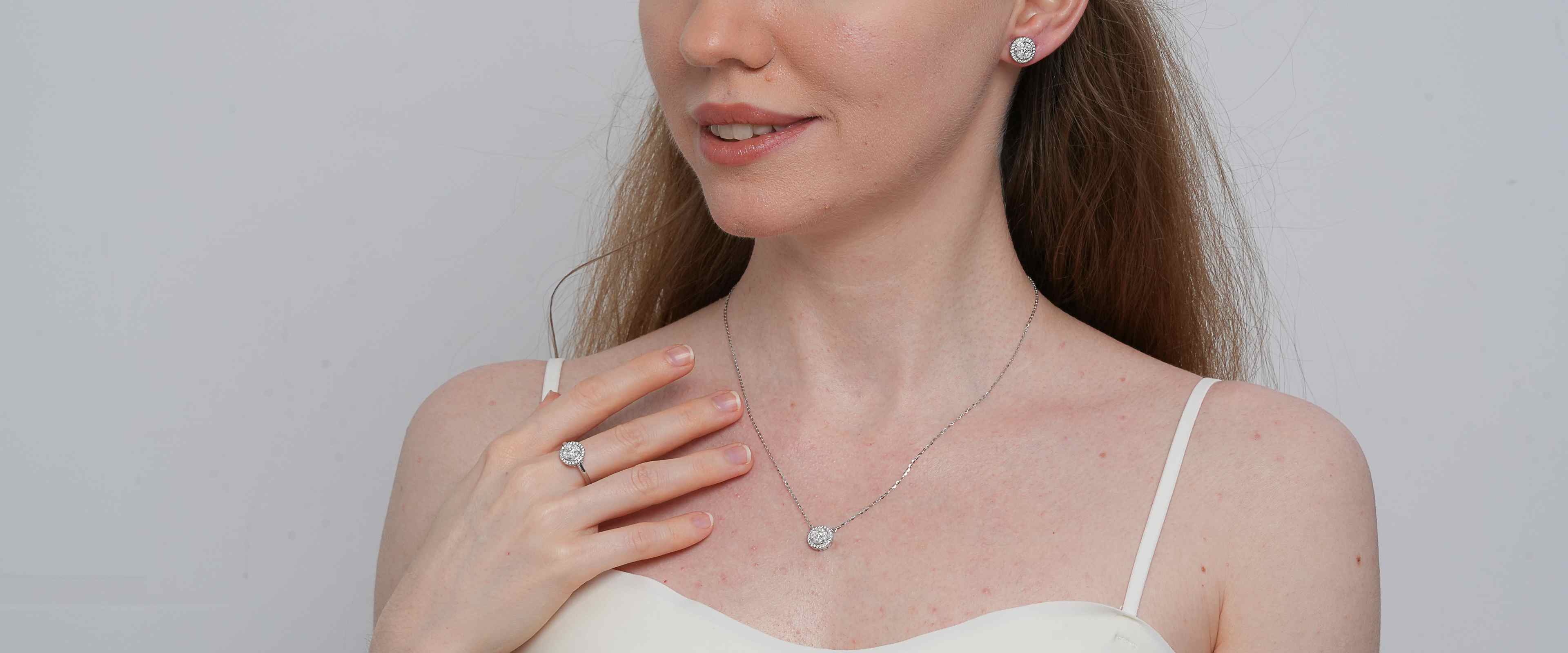 Shining Star Jewelry Moissanite Halo Necklace Earrings Ring Women Jewelry Set Shining Star Jewelry Moissanite Halo Necklace Earrings Ring Women Jewelry Set