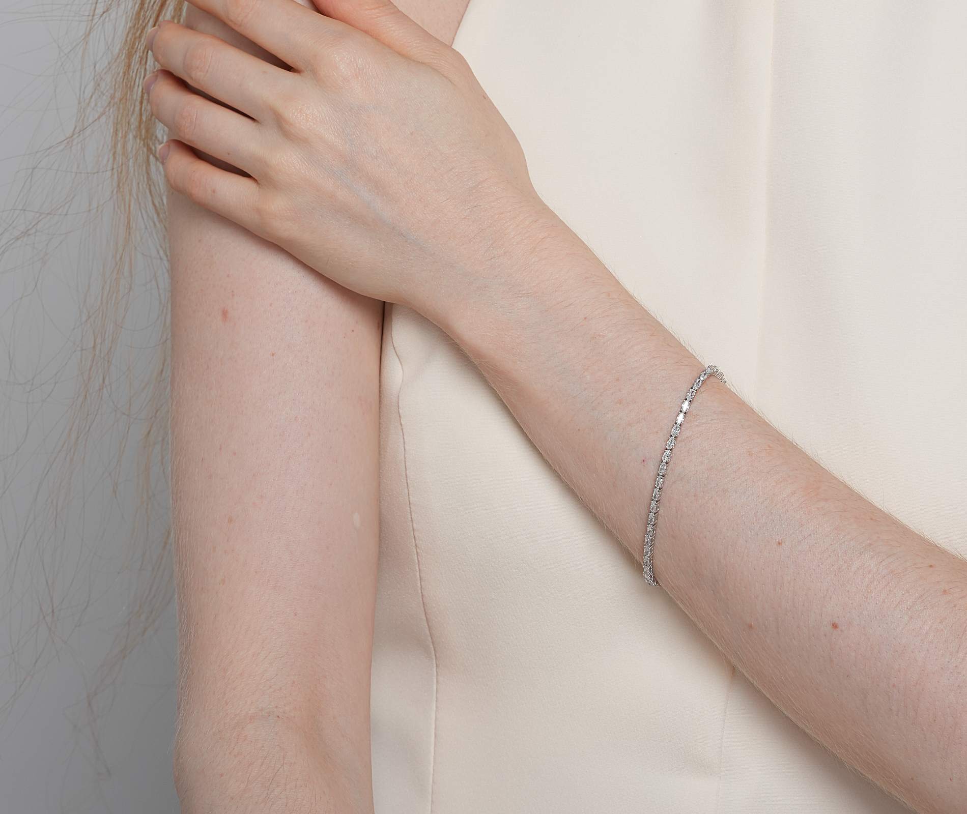 Shining Star Jewelry Fashion Iced Out Moissanite Oval Cut Tennis Bracelet Women Shining Star Jewelry Fashion Iced Out Moissanite Oval Cut Tennis Bracelet Women