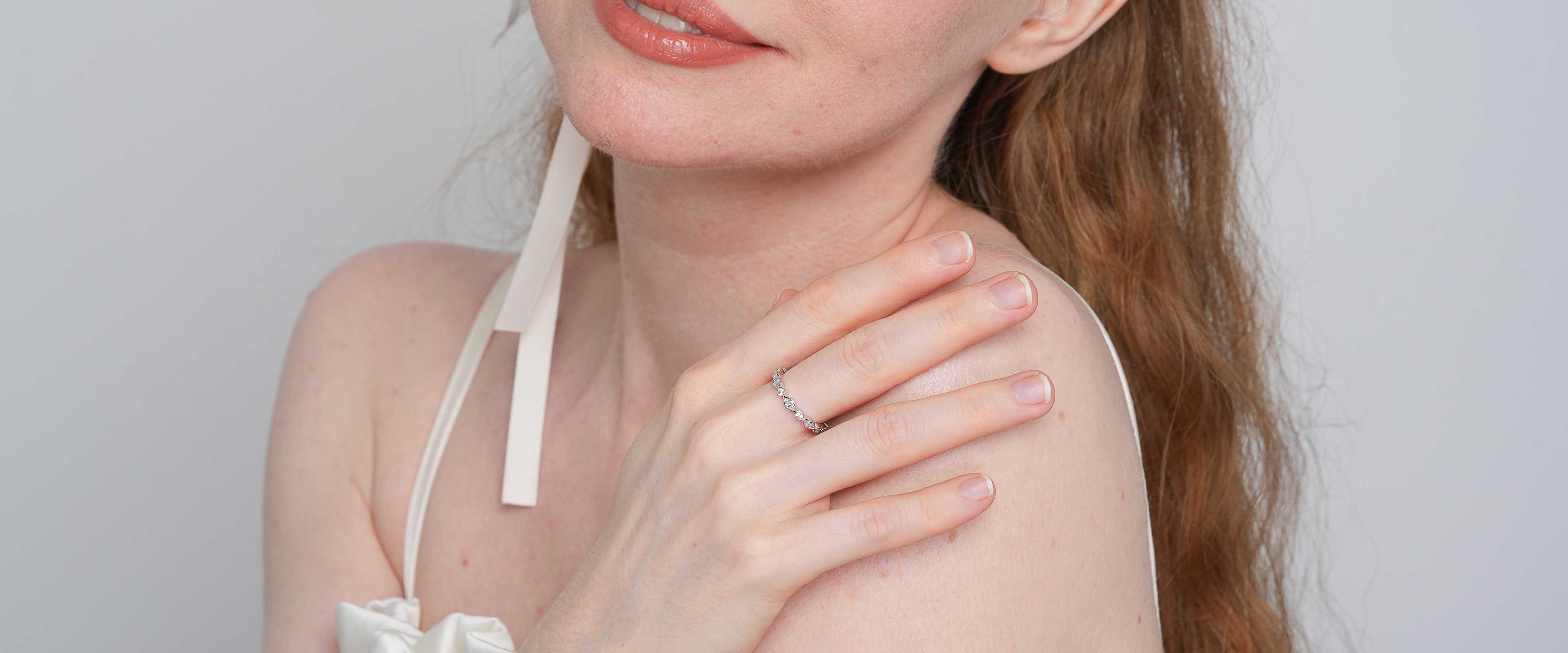 Shining Star Jewelry Sterling Silver Iced Out CZ Anniversary Gift Eternity Ring Shining Star Jewelry Sterling Silver Iced Out CZ Anniversary Gift Eternity Ring