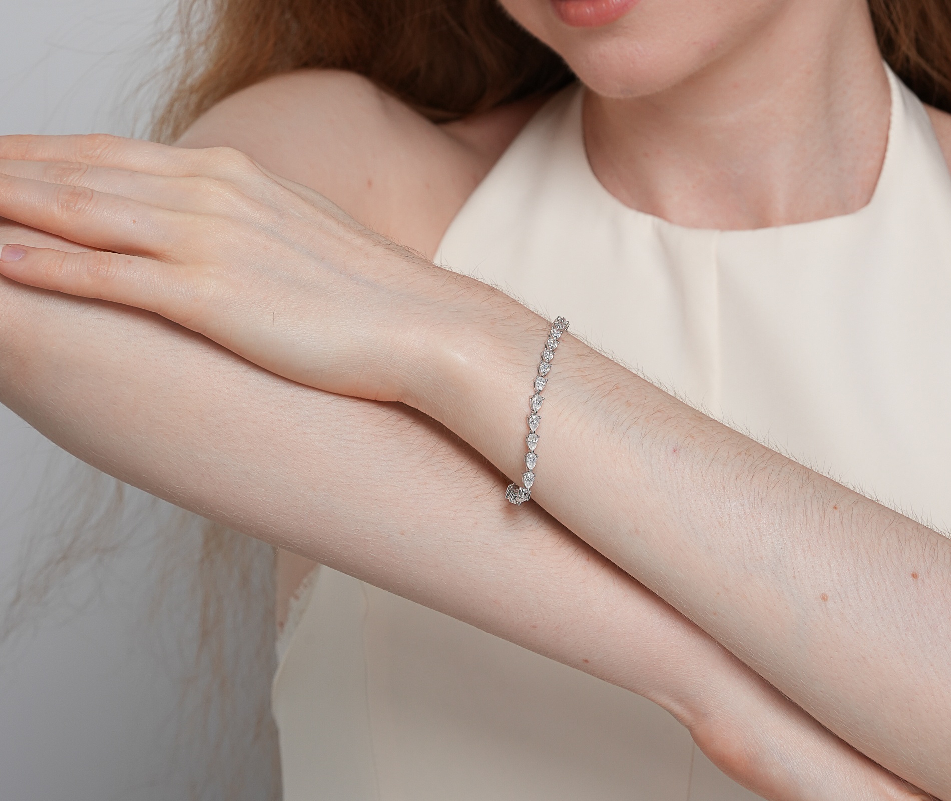 Shining Star Jewelry High Quality Water Drop Pear Cut Diamond Tennis Bracelet