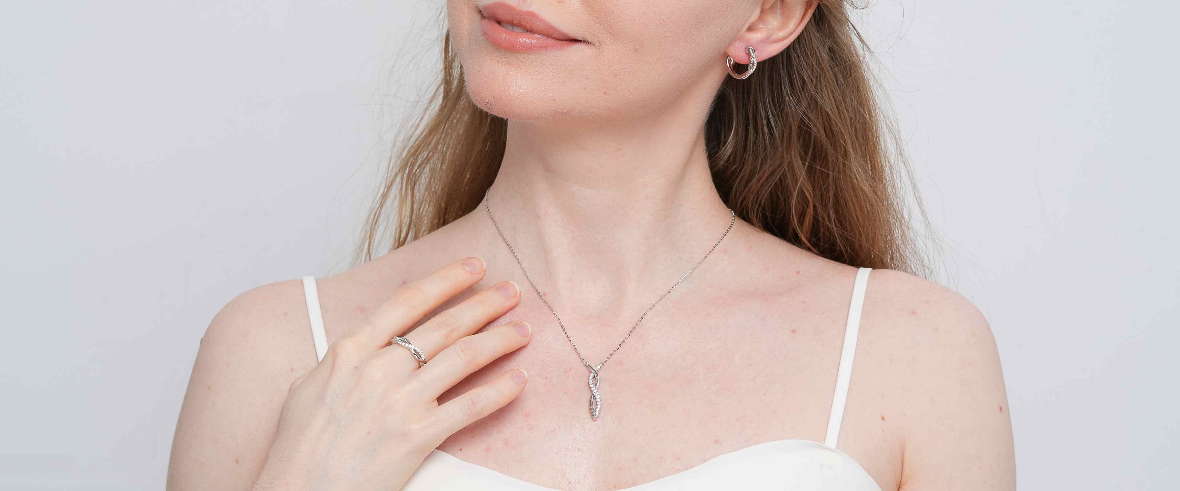 Shining Star Jewelry Elegant Style 925 Silver VVS Moissanite Women's Jewelry Set Shining Star Jewelry Elegant Style 925 Silver VVS Moissanite Women's Jewelry Set