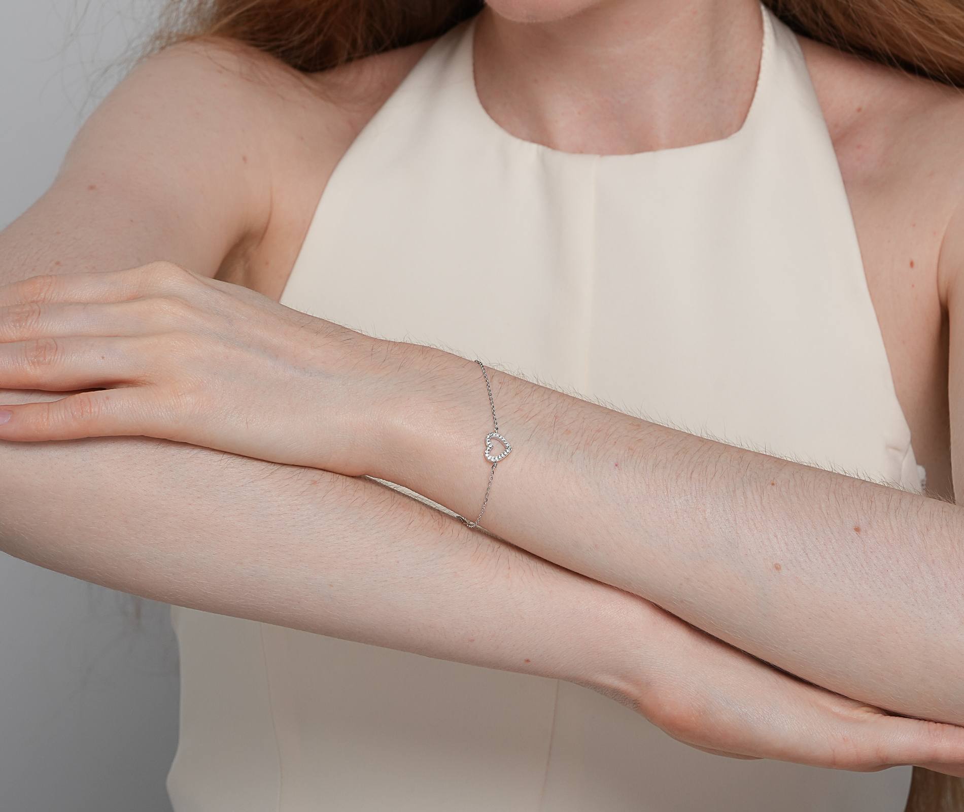 Shining Star Jewelry Adjustable Zircon Women's Hollow Heart Shaped Fine Bracelet Shining Star Jewelry Adjustable Zircon Women's Hollow Heart Shaped Fine Bracelet