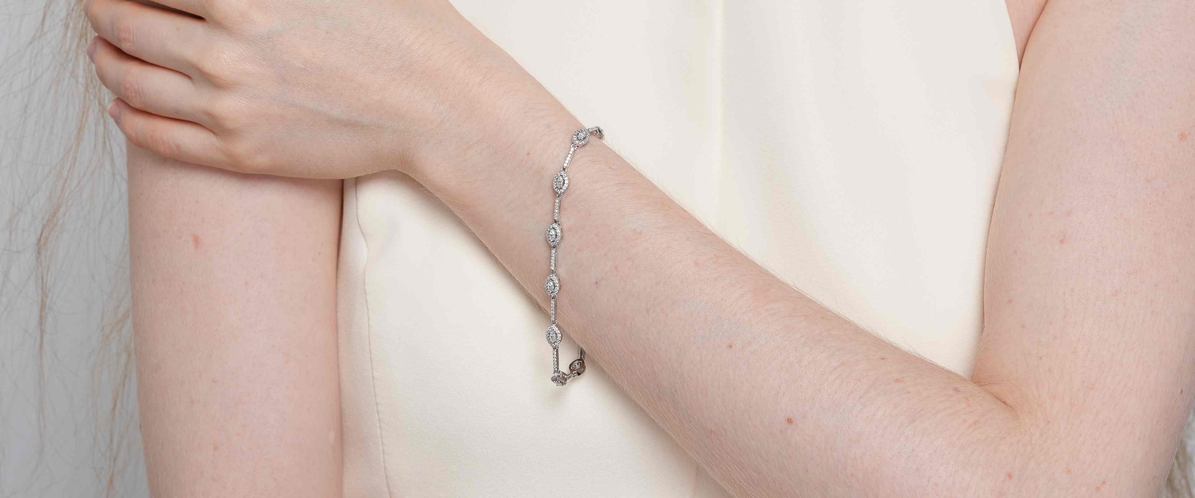 Shining Star Jewelry 925 Silver Moissanite Iced Out Charm Evil Eye Fine Bracelet Shining Star Jewelry 925 Silver Moissanite Iced Out Charm Evil Eye Fine Bracelet